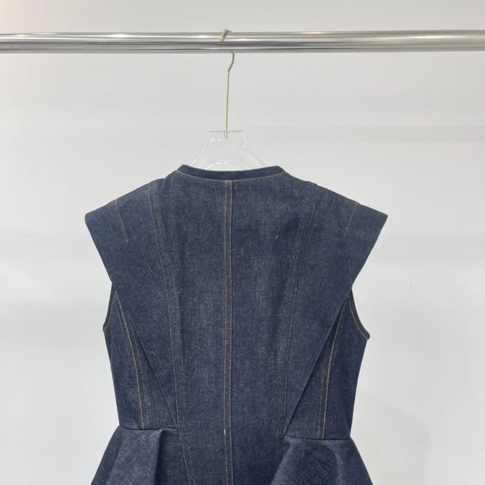 Mingyuan temperament dress 2025 new women's sleeveless ruffled denim dress fashionable and comfortable - Image 2