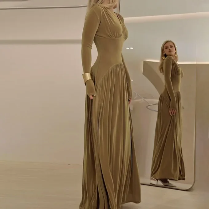 Women Retro V Neck Slim Pleated Long Dress Fall Winter Long Sleeve Solid Velvet Dress Fashion High Waist A-Line Maxi Party Dress - Image 6
